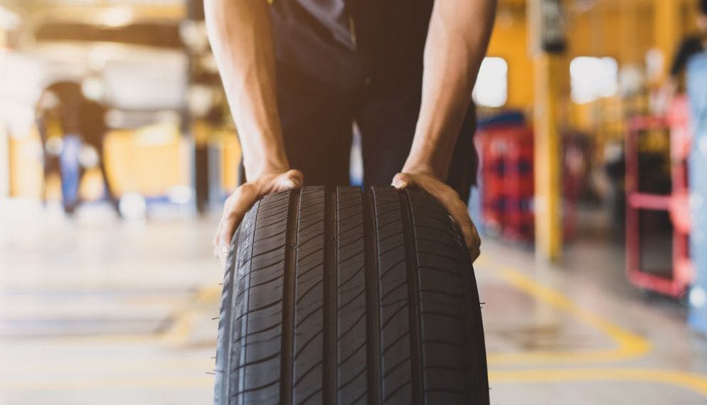 Environnement : les pneus polluent plus que les pots d’échappement
