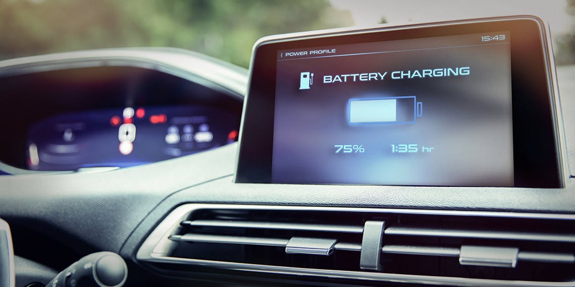 écran chargement batterie électrique automobile