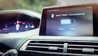 écran chargement batterie électrique automobile