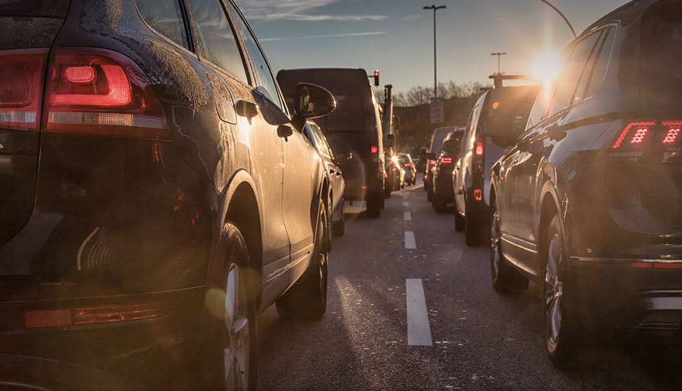 Vignette Crit’Air et malus écologique : pas d’effet sur la pollution ? Un rapport jette le trouble
