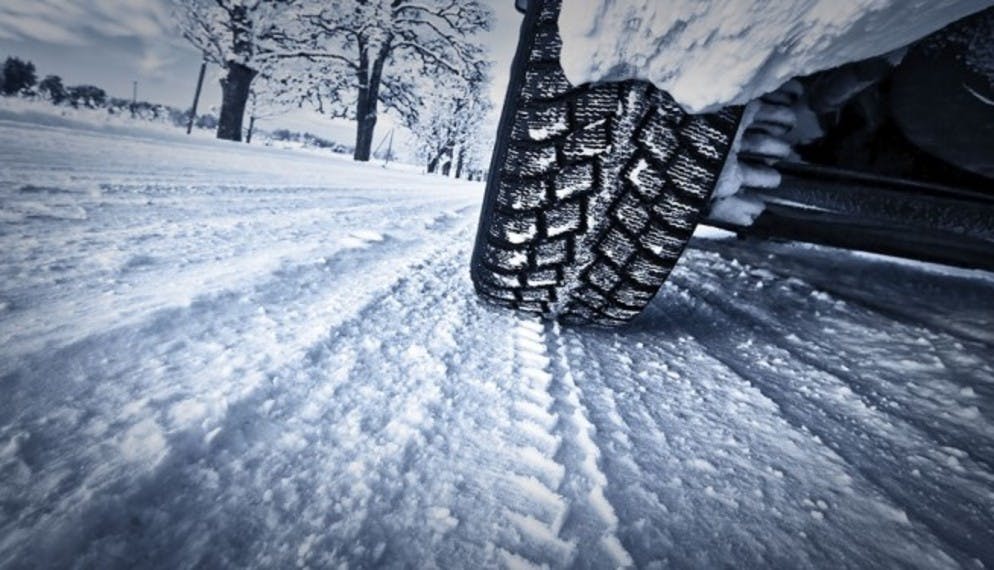 Alerte Météo-France : conduire sur la neige ou le verglas
