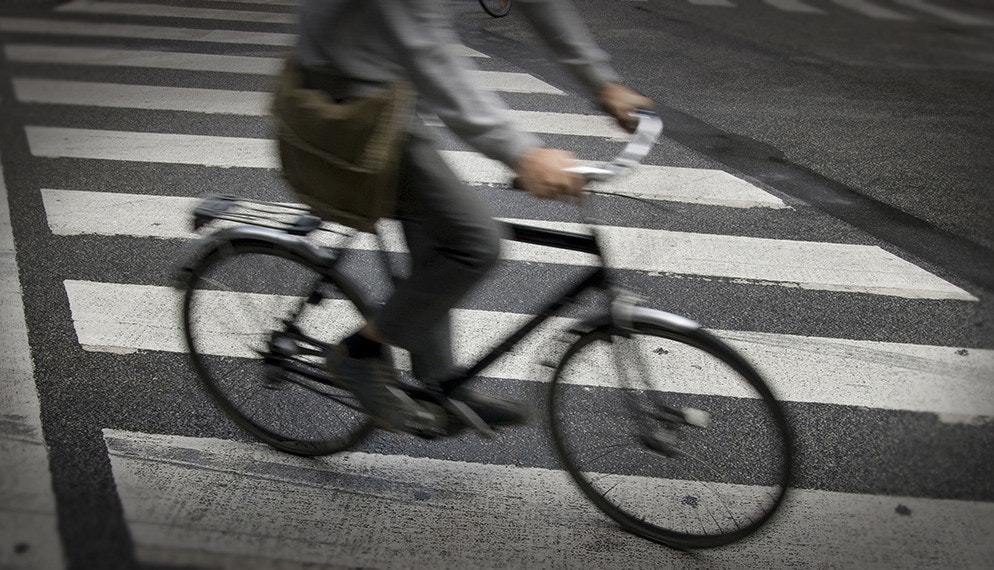 Généralisation parisienne du « cédez-le-passage » cycliste au feu rouge