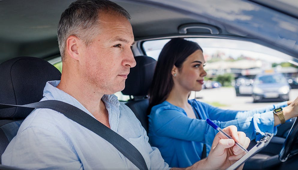Épidémie de coronavirus : suspension des épreuves des permis de conduire auto et moto.