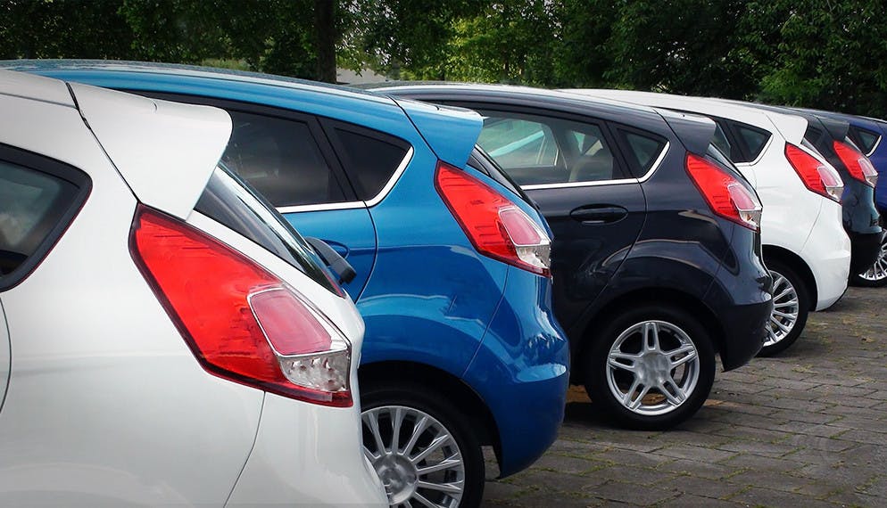 Crise sanitaire et marché automobile : pourquoi un boom des ventes de voitures d’occasion depuis cet été ?