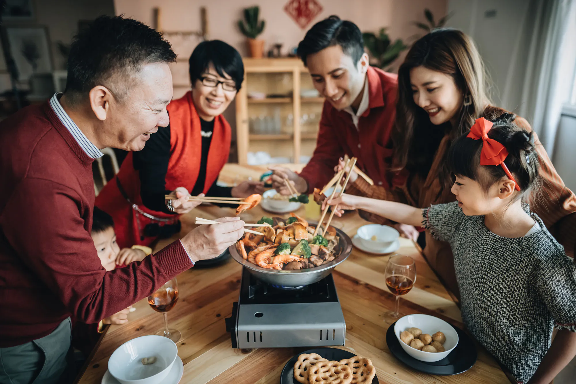 Feast smart: A nutritionist’s tips to healthy holiday eating!