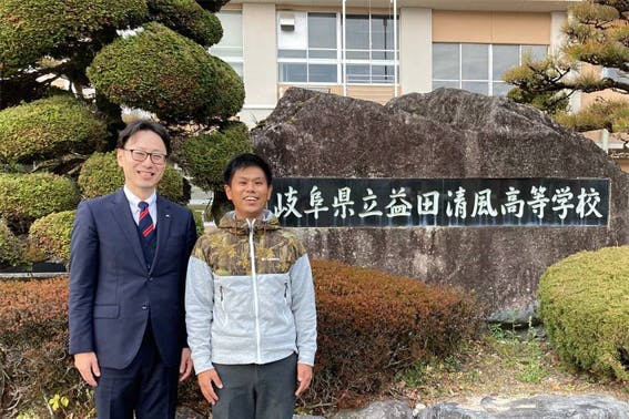 (写真左より)福谷FA、冨田先生