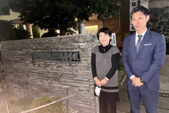(写真左より)浅野先生、小川FA