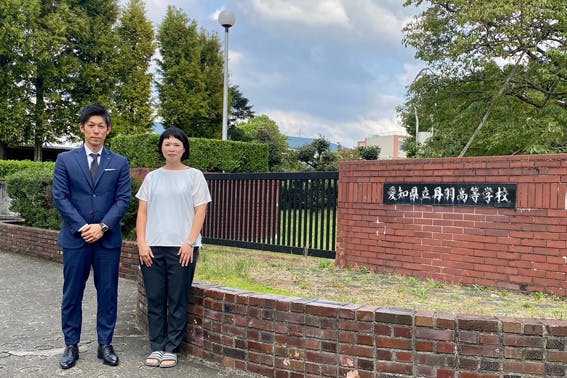 小川FA(写真左)と小池先生(写真右)