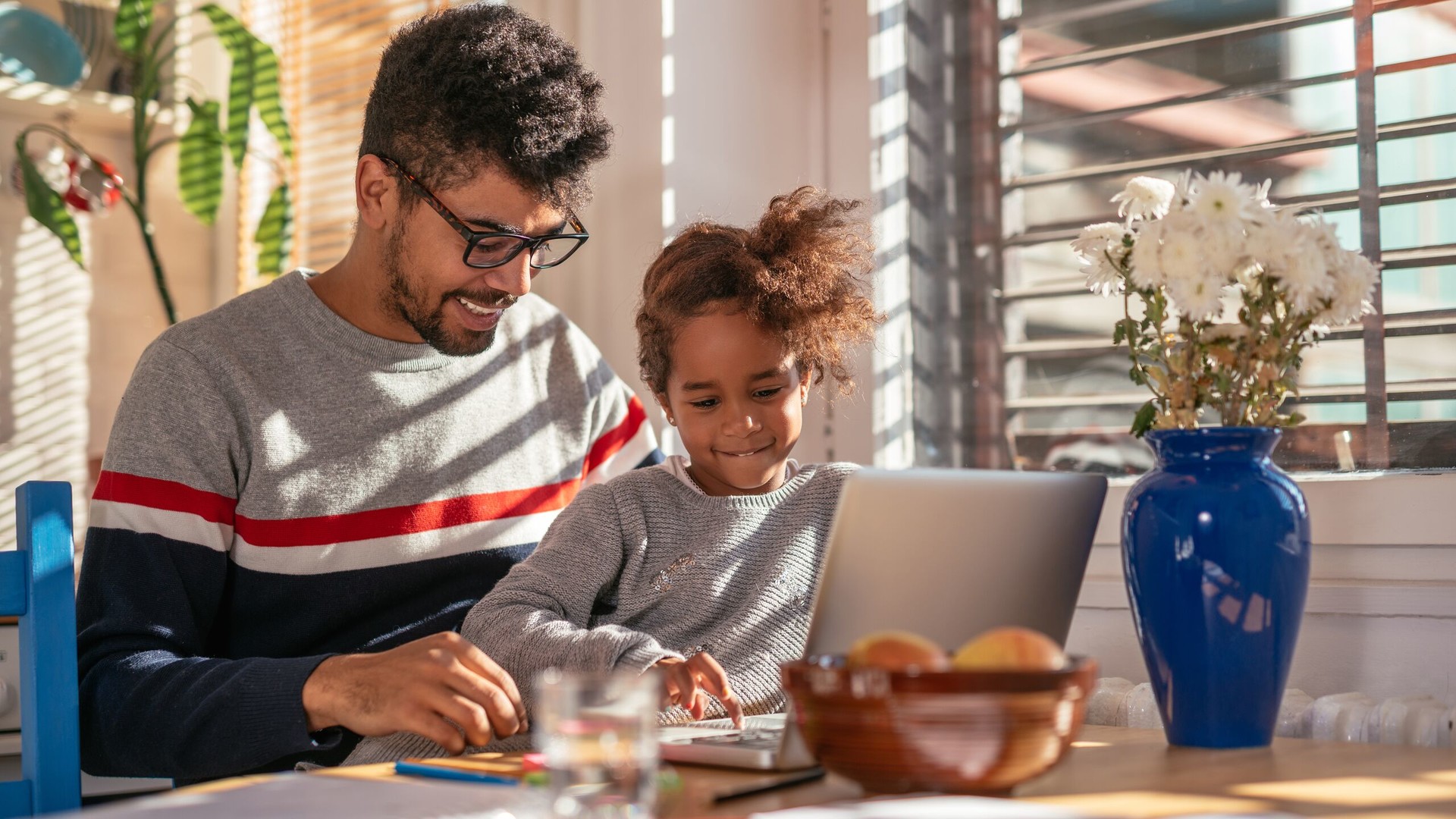 Reisercktrittsversicherung Test  Vergleich 2021  Die